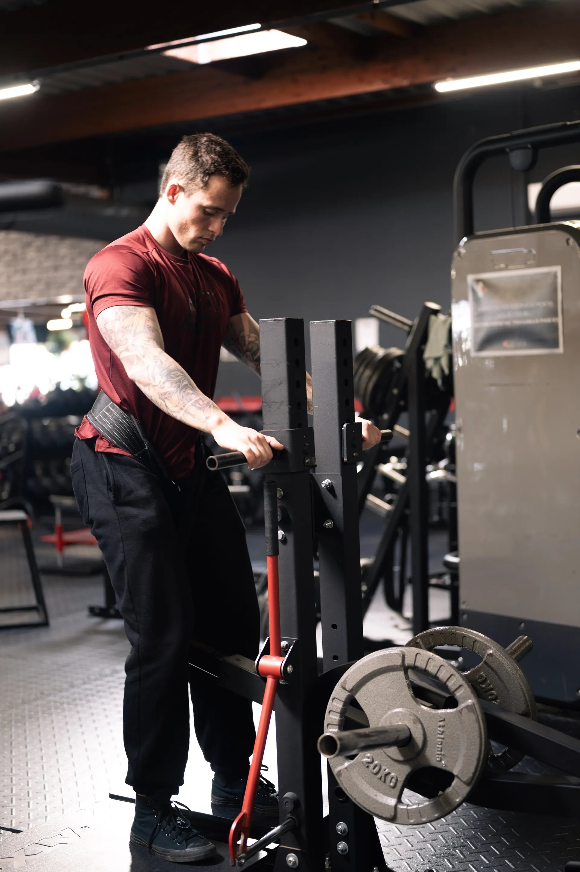 Le belt squat : muscler ses jambes sans jamais charger son dos